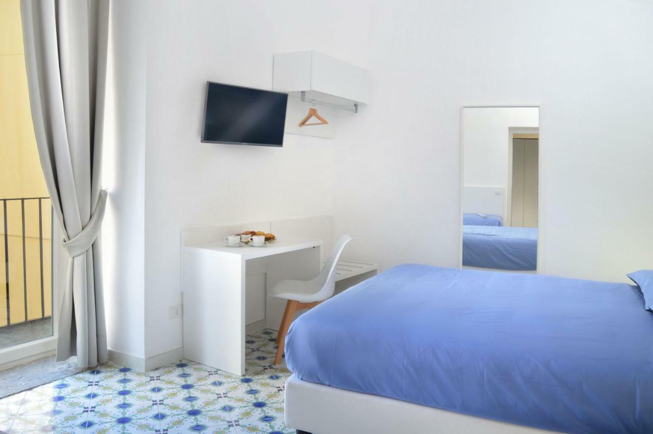 Casa Teresella Hotel Napoli Bagian luar foto